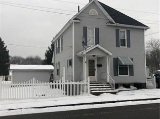 17 S 9th St, Sharpsville, PA 16150