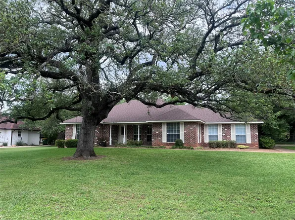 100 Fm 2117, Marlin, TX 76661