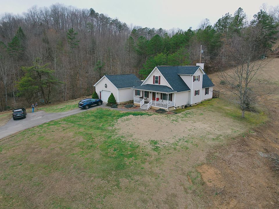 220 Twin Oak Ln, Manchester, KY 40962 Zillow