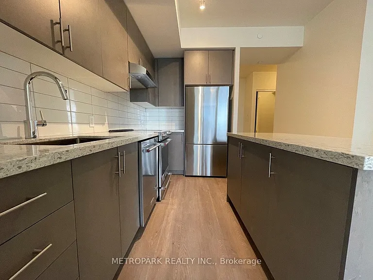 9000 Jane St #1506 — Photo 14