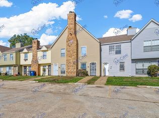 9487 Olde Village Ct, Dallas, TX 75227
