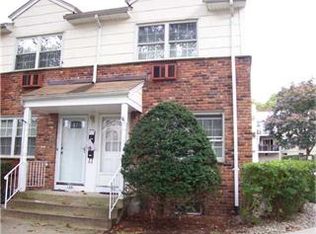 188 Parkside Dr, Suffern, NY 10901