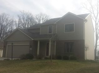 1445 Waynedale Dr, Garrett, IN 46738