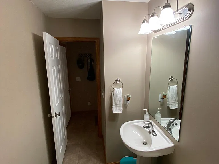 3511 McLaughlin Dr — Photo 11