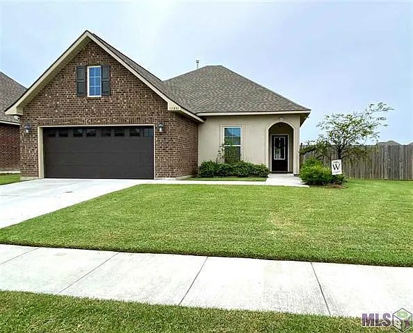 18358 Sunset Park Dr