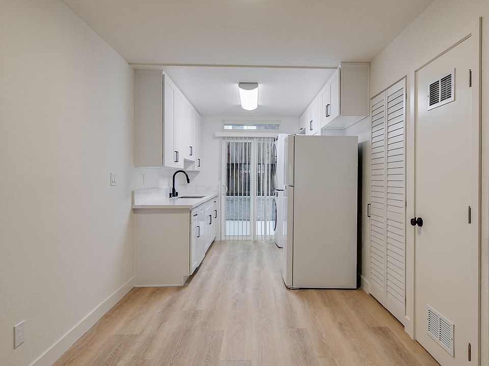 1st image of 536 E Cypress Ave #102
