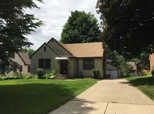 1735 Pascal St, Saint Paul, MN 55113