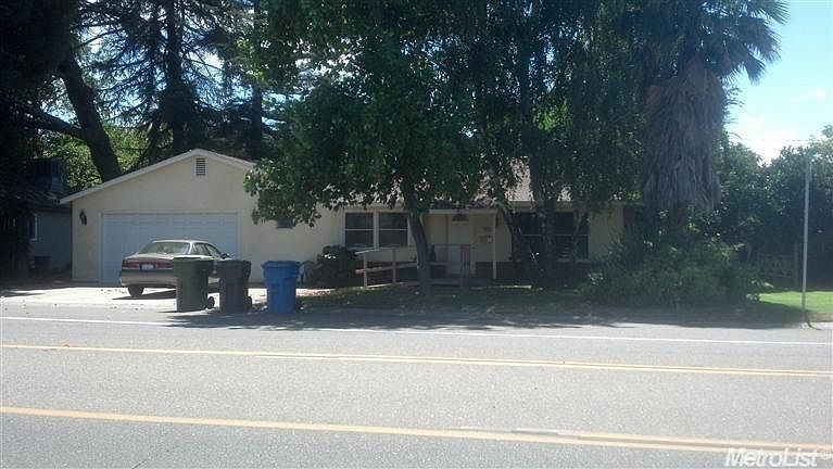 1st image of 1490 E Hawkeye Ave