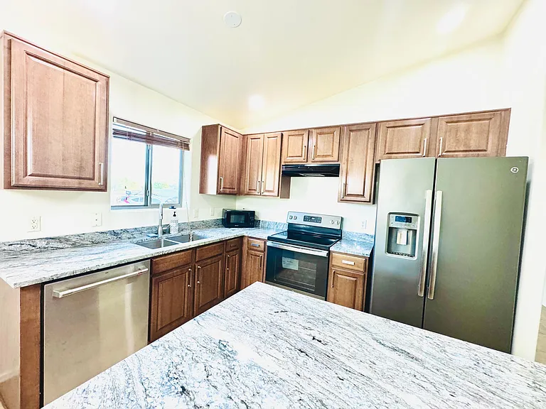 8475 S Otis Dr — Photo 23