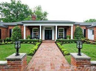 85 Trent Dr, Saint Louis, MO 63124