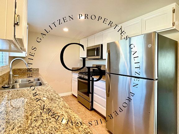 5th image of 16884 Sims Ln #17