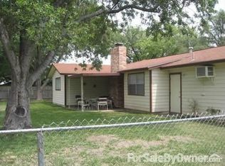 5031 David Scott Dr, Kirby, TX 78219