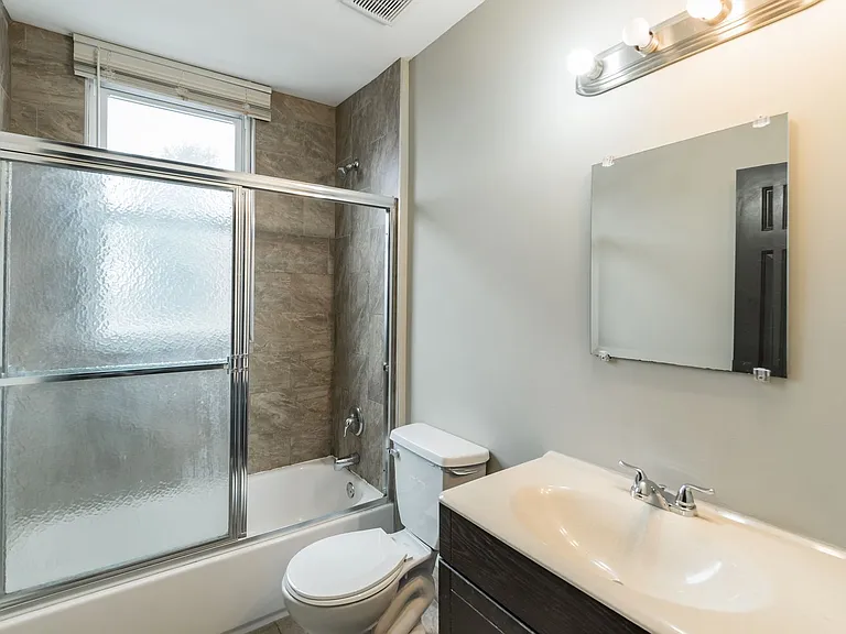 5700 N 20th Street — Photo 17