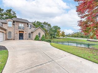 5104 S Sloan Cir, Rogers, AR 72758