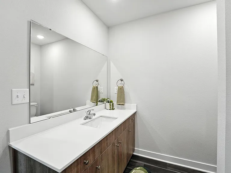 Barry West Townhomes — Photo 57