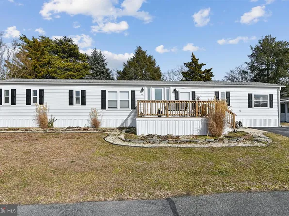 10 Carriage Ln, Rehoboth Beach, DE 19971