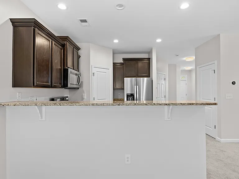 199 Stanley Ct — Photo 14