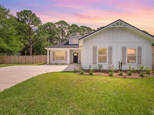 2406 Frontera St, Navarre, FL 32566