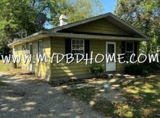 2053 Ontario Cir, Fort Wayne, IN 46802