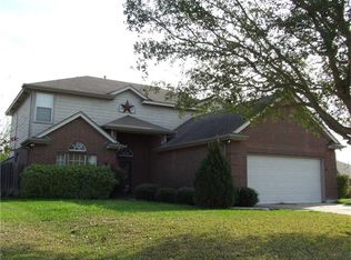 524 Mockingbird Ln, Lockhart, TX 78644