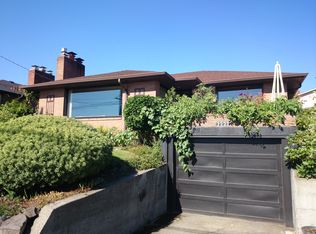 3223 37th Ave SW, Seattle, WA 98126