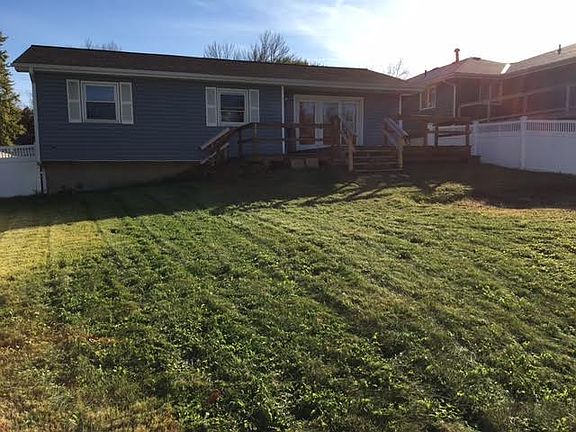 3rd image of 7212 Walker Ave