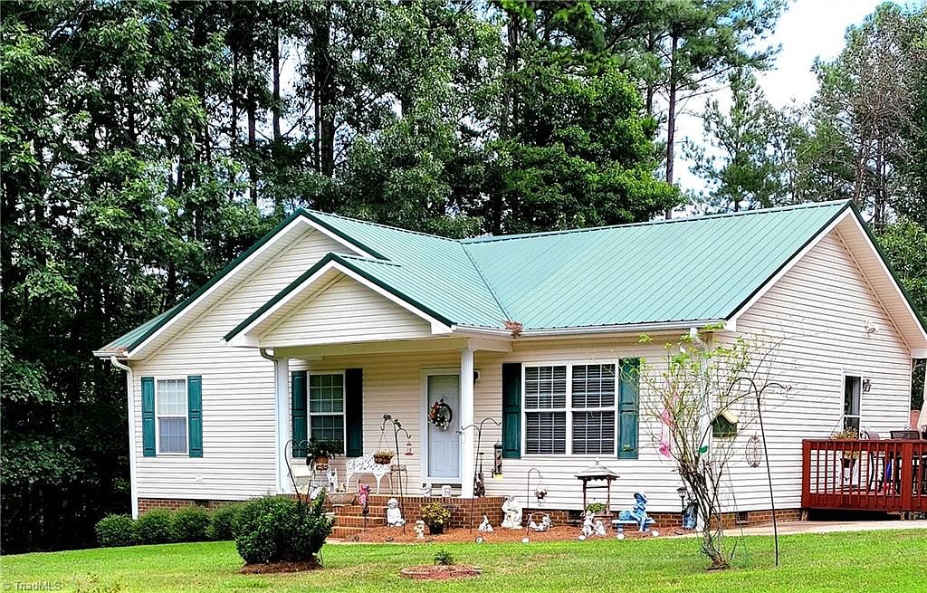 255 Badin Shore Cir, New London, NC 28127 MLS 1116173 Zillow