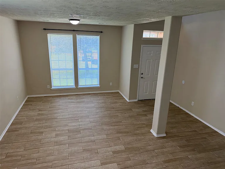 1134 Gem Stone Ct — Photo 3