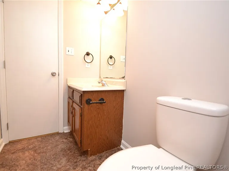 4326 Halliwell Dr — Photo 4
