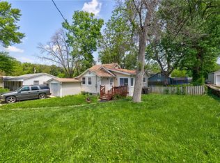 3517 47th St, Des Moines, IA 50310