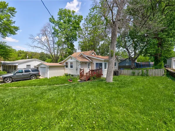 3517 47th St, Des Moines, IA 50310