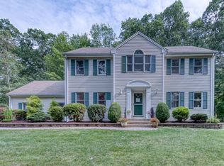 89 Muddy Brook Rd, Ellington, CT 06029