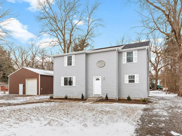 195 E 400 S, Valparaiso, IN 46383