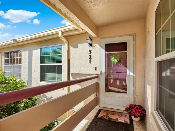 7837 Hardwick Dr APT 324, New Port Richey, FL 34653