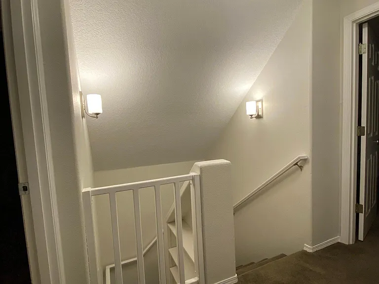 1103 D St — Photo 17