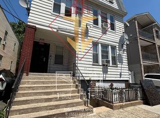 175 Martin Luther King Jr Dr #32, Jersey City, NJ 07305