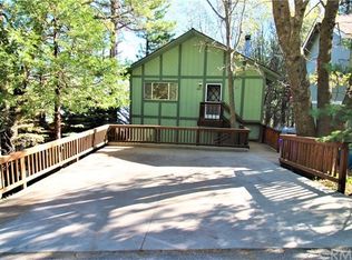 1185 Scenic Way, Rimforest, CA 92378