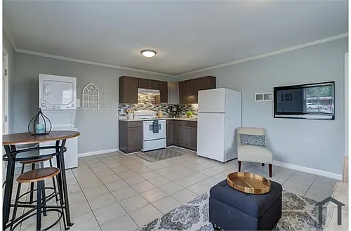 4161 Richmond Hwy #4161 Photo 1