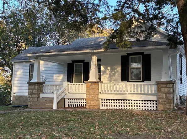 714 S Chestnut St, Olathe, KS 66061