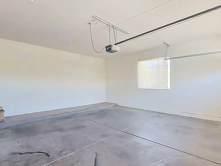 17605 W Crocus Dr — Photo 19
