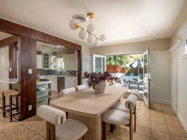 2711 N Arroyo Dr, San Diego, CA 92103