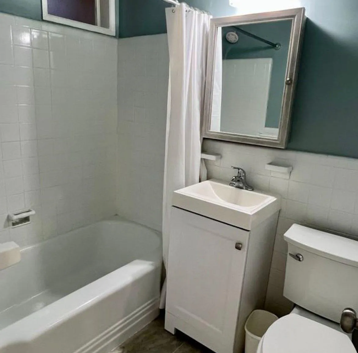 1 bed, 1.0 bath, 700 sqft, $1,125 — Photo 4