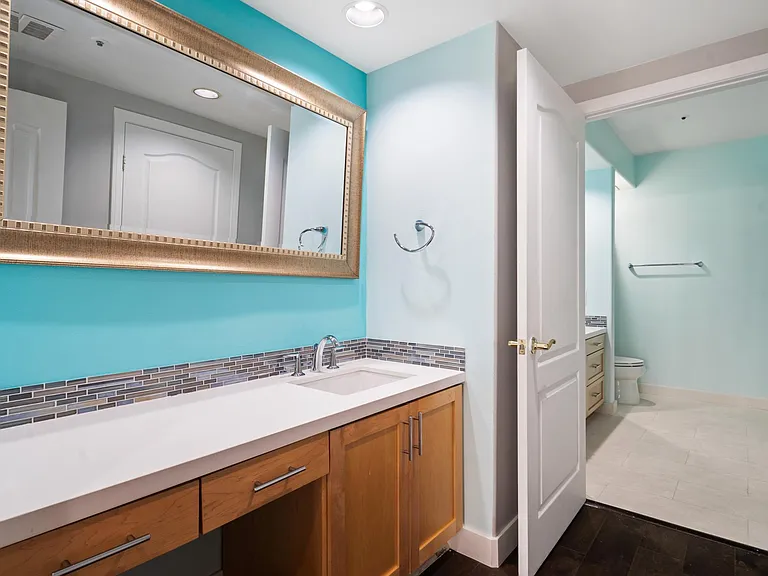 11690 Montana Ave #208 — Photo 20