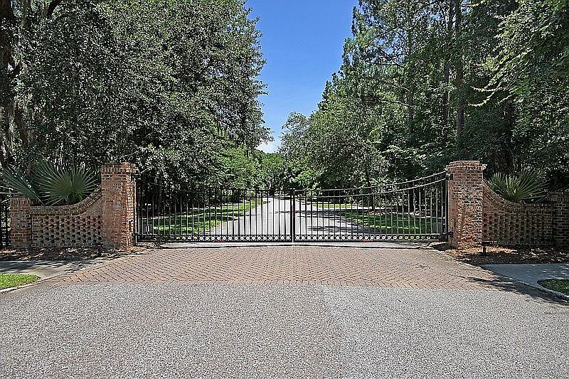 2nd image of 428 Elfes Field Ln