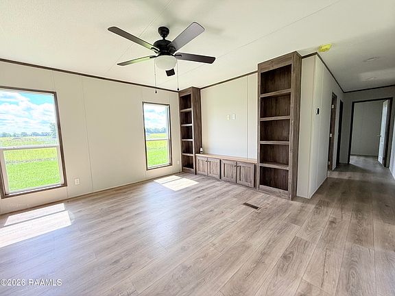 4th image of 616 Saint Raphael Dr