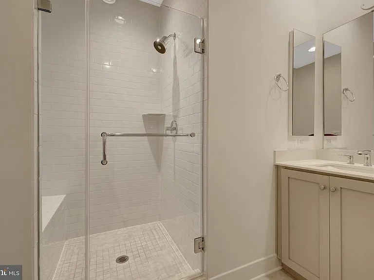 11247 Beaker St — Photo 23