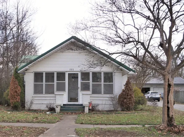 111 W Broadway St, Hayti, MO 63851