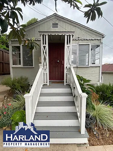 3225 Columbia St #A Photo 1 3225 Columbia St #A Photo 1