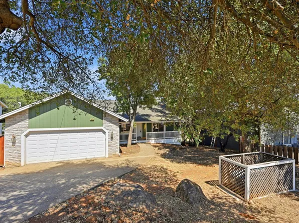 18120 N Shore Drive, Hidden Valley Lake, CA 95467