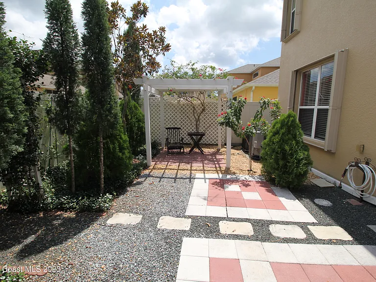 3275 Arden Cir — Photo 23